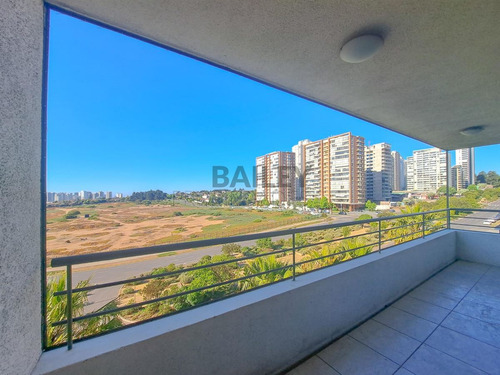 Departamento En Venta De 3 Dorm. En Concón