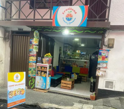 Se Vende Plante De Local