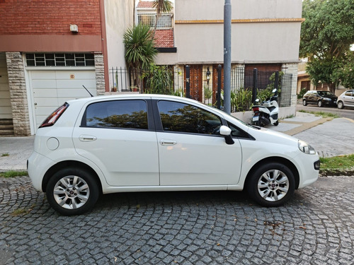 Fiat Punto 1.4 Attractive C/radio Integrada 2013
