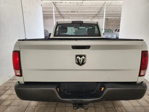 RAM ST 3.7 1500 Regular Cab 3.6 4x2 At