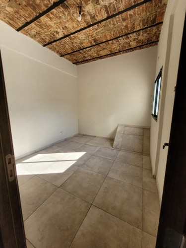 Imagen 7 de 11 de Departamento En Venta En Moron Sur