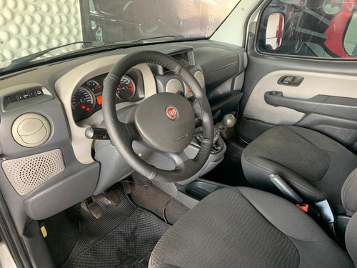Imagem 9 de 14 de Fiat Doblò Adventure Locker 1.8 16v (flex)