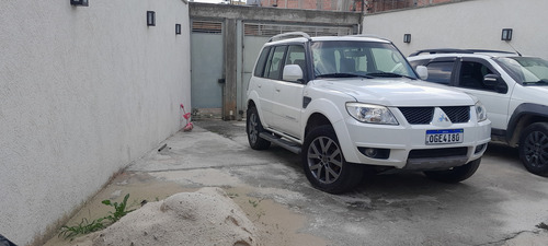 Mitsubishi Pajero TR4 2.0 4x2 Flex 5p