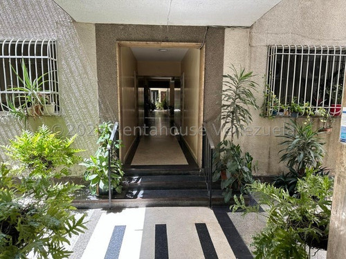 Apartamento En Venta,chacao Mls #24-4218 Sc