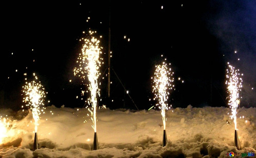 Imagen 2 de 2 de Volcán (artificiales) Pirotecnia.