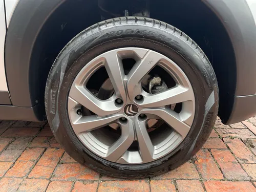 Citroën C4 Cactus 1.6 Feel Aut