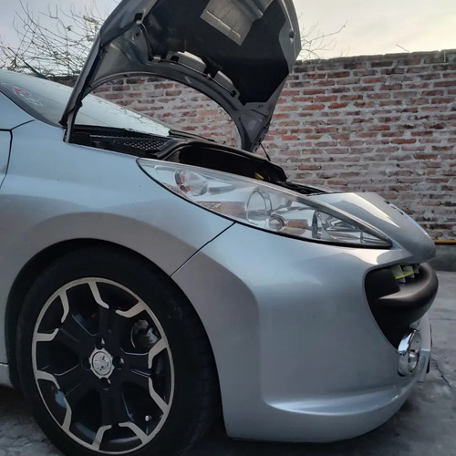 Peugeot 207 Cabriolet Motor Vti 156 Hp 2010