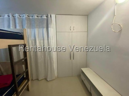 Acogedor Apartamento En Alquiler En El Encantado. #25-14954