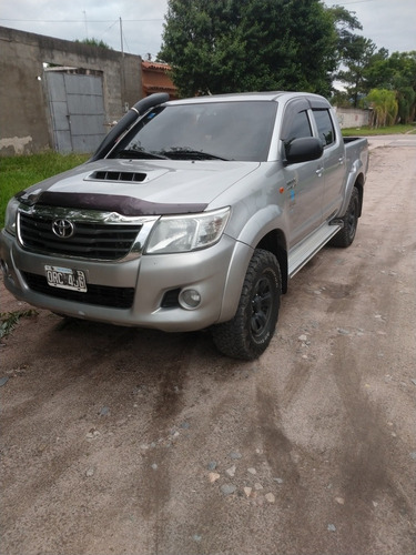 Toyota Hilux 3.0 Cd Sr 171cv 4x4 - C3 2015