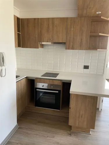 Departamento 1d+1b Av. Vicuña Mackenna Oriente #6617 Flo