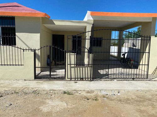 Vendo Casa Higüerito Moca Residencial Brisa De La Montaña