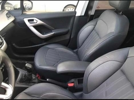 Imagen 8 de 9 de Peugeot 208 2016 1.6 Feline Pack Cuir