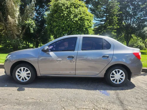 Renault Logan life