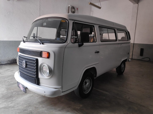 Volkswagen Kombi 1.4 Standard Total Flex 3p 2013 2014