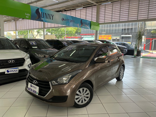 Imagem 1 de 11 de Hyundai Hb20 1.0 Comfort Flex Manual