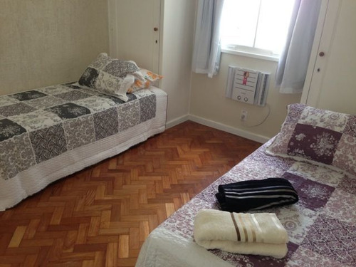 Imagem 7 de 11 de Apartamento À Venda Na Rua Leopoldo Miguez, Copacabana, Rio De Janeiro - Rj - Liv-15712