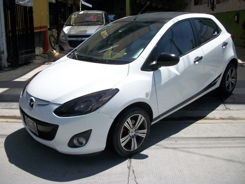Imagen 1 de 15 de Mazda 2