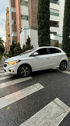 Chevrolet Onix 1.4 Ltz 5 p