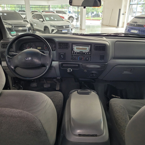 Ford F-100 3.9 Cab. Doble Xlt 4x4