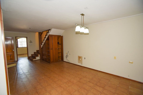 Venta De Casa Macrocentro 3 Dor, 2 Cocheras