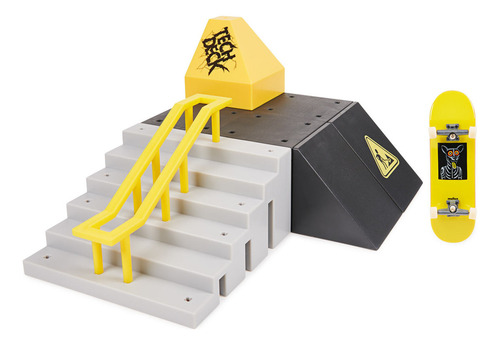 Pista Pyramid Shredder + Skate De Dedo Almost - Tech Deck