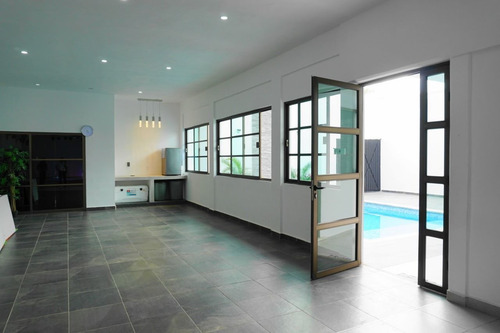 Imagen 3 de 7 de Rento/ Venta Local De Oportunidad En Avenida Fonatur, Sm 524