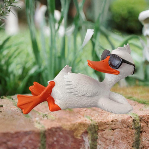 Resin Duck Garden Statue Creative Lawn Ornament For Lawn