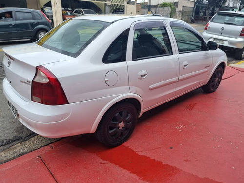 Imagem 5 de 9 de Corsa Sed. Premium 1.8 Mpfi 8v Flexpower