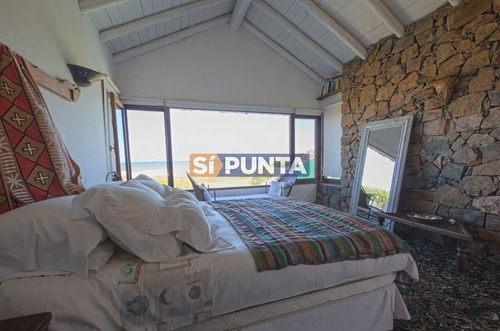 Imagen 25 de 30 de Casa En Venta De 4 Dormitorios En Punta Piedras A Metros Del Mar