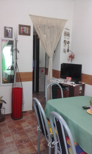 Imagen 4 de 8 de Dos Ambientes Amplio En Calle 13 Esq. 117 Con Cochera
