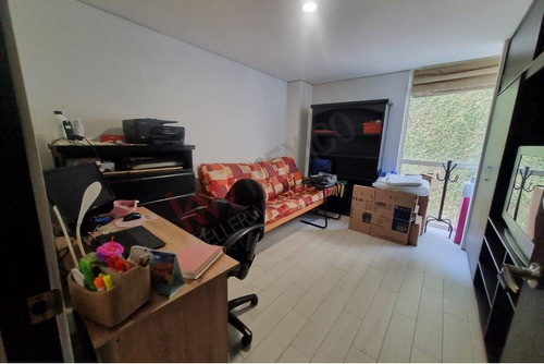 Departamento En Venta En La Col. Del Valle En Adolfo Prieto