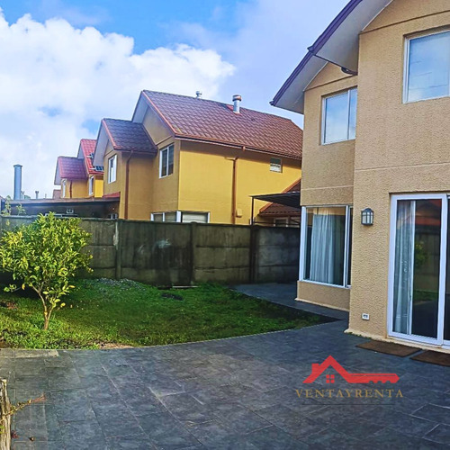 Amplia Casa En Arriendo (105898)
