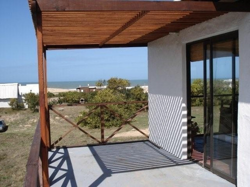 Alquiler De Casa En Punta Rubia La Pedrera Rocha