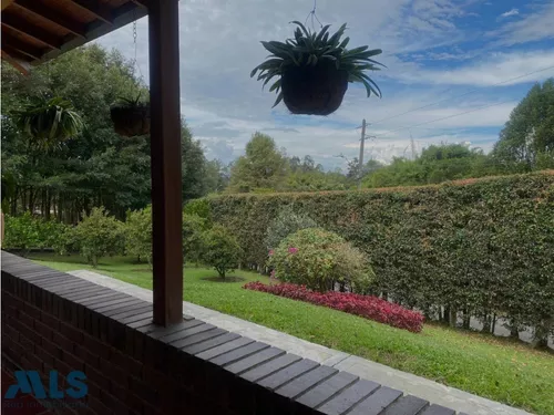 Casa Finca Con Cancha De Futbol(mls#248541)