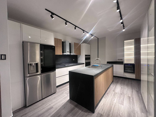 Se Vende Apartamento En La Trigaleña Valencia