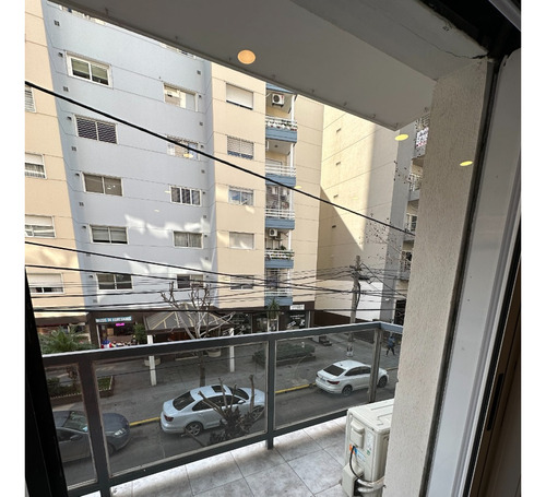 Imagen 4 de 26 de Alquiler Depto. 4 Ambientes - Refaccionado A Nuevo