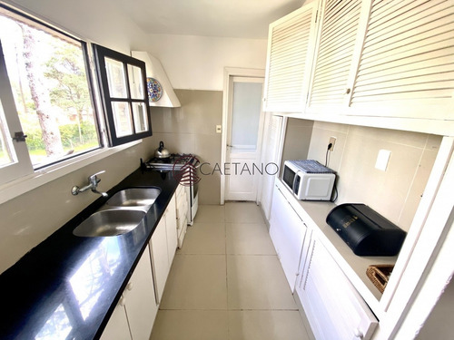 Excepcional Apartamento De Dos Dormitorios Y Medio!- Ref: 2753