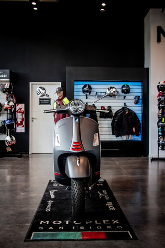 Imagen 6 de 24 de Vespa Gts 300 Super Sport Entrega Inmediata