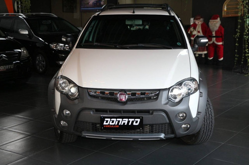 Imagem 2 de 12 de Fiat Strada 1.8 Mpi Adventure Cd 16v Flex 3p Manual