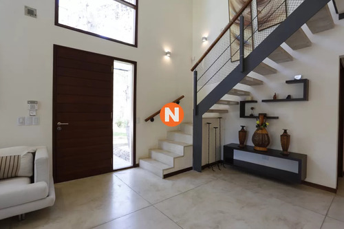 Casa Dentro Complejo Solanas Barrio Cerrado