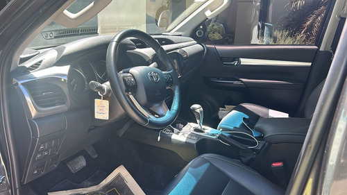 Toyota Hilux Pick-up 2.8 Cd Srx 204cv 4x4 At