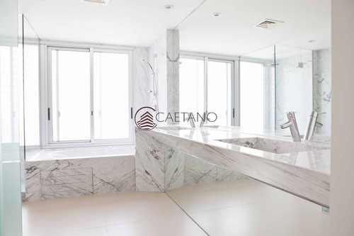 Imagen 11 de 24 de Penthouse En Venta Seis Dormitorios Y Servicio Frente Al Mar - Punta Del Este Brava