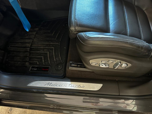 2015 Porsche Macan Turbo 3.6l V6 Awd