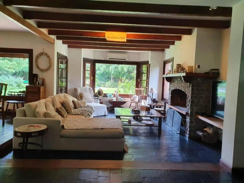 Excelente Casa En San Carlos C.c.