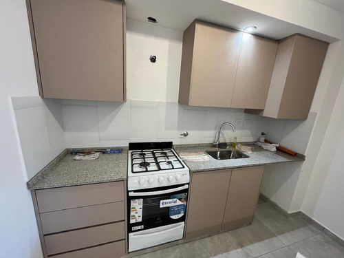 Departamento En Lomas De Zamora