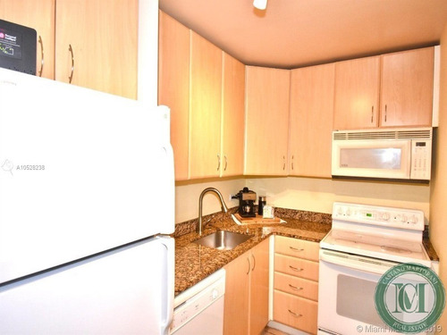 Imagem 8 de 19 de Apartamento - Ap00259 - 34796667