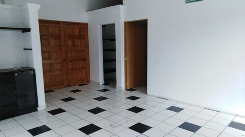 Imagen 3 de 7 de Local Comercial En Renta, Querétaro, Querétaro