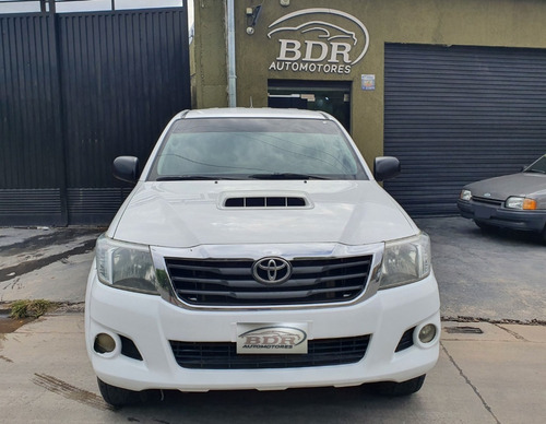 Impecable Toyota Hilux 4x4 Sr 3.0 Año 2012 Con Solo 156000km