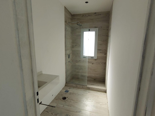 Imagen 21 de 23 de Casa En Harás Santa María