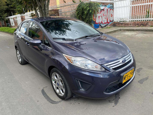 Ford Fiesta Se Aut Mt1600cc Gris Violeta Aa Ab Dh Abs